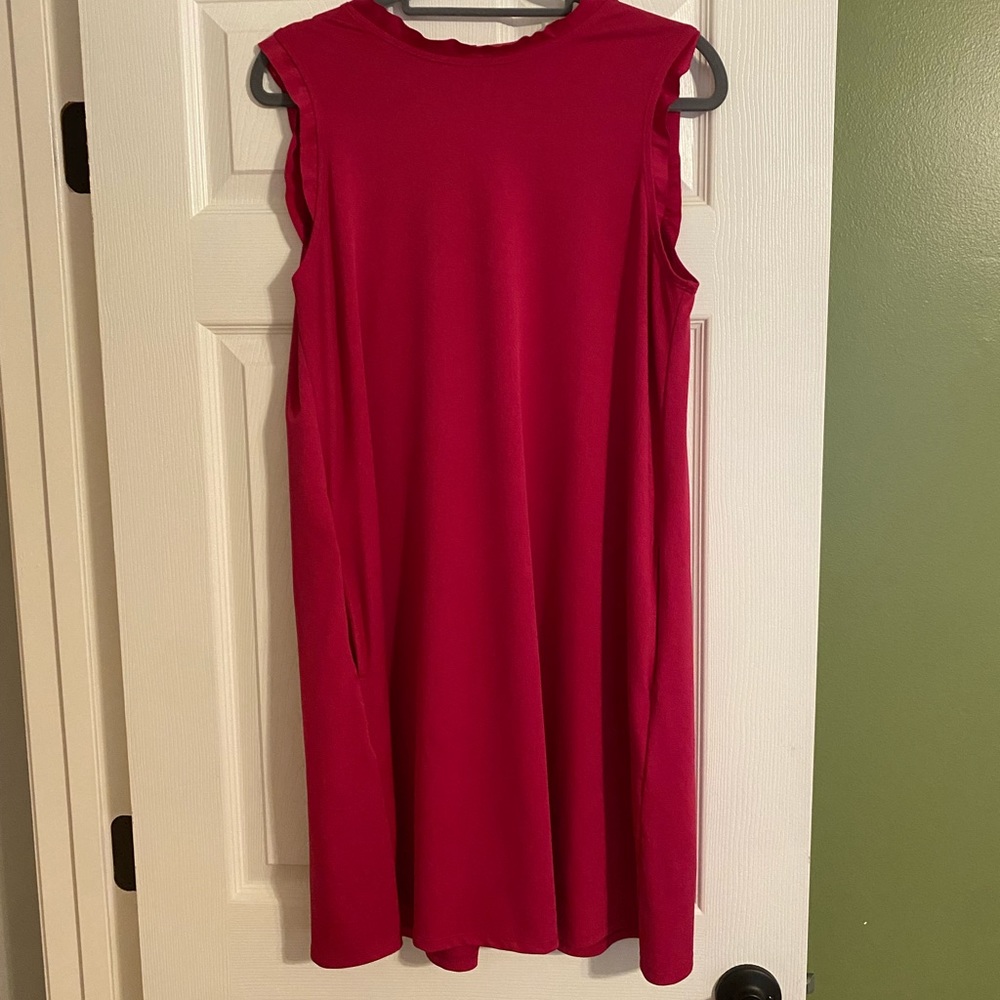 M pink dress